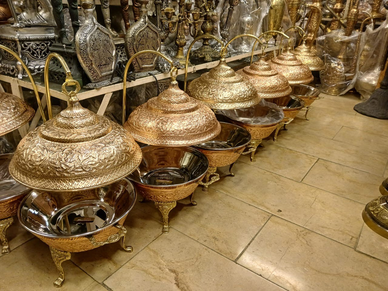 Pure handmade round chafing dish with hanging