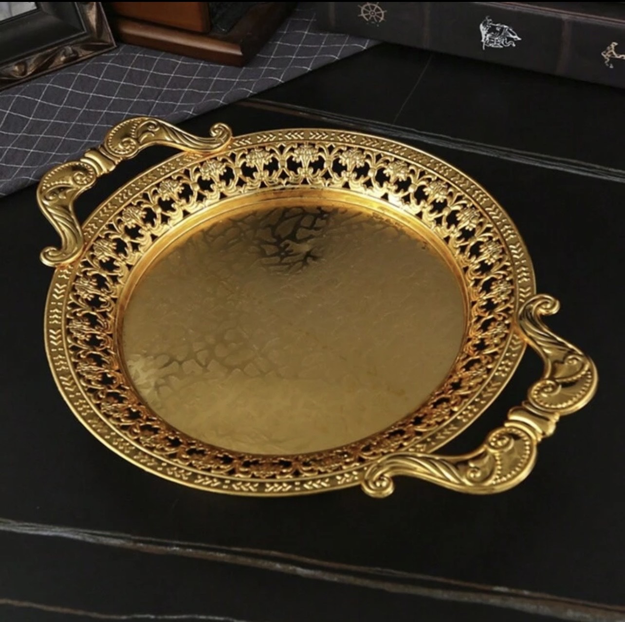 ROYAL GOLD PLATTER TRAY - Image 3