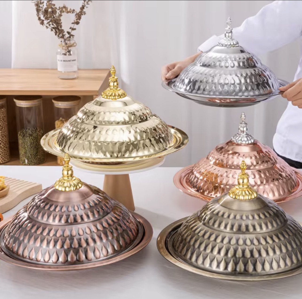 New stainless steel platter with lid - Image 1