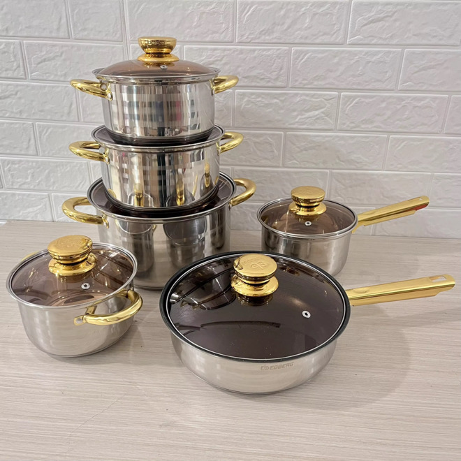 Cooking Pot With Gold Luxury - Image 1